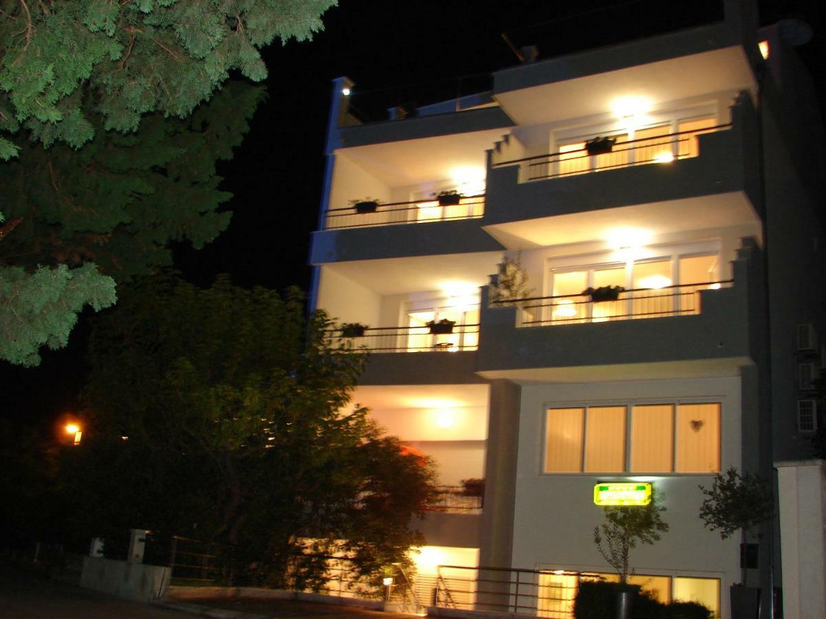App Lux F Apartment Makarska Bagian luar foto